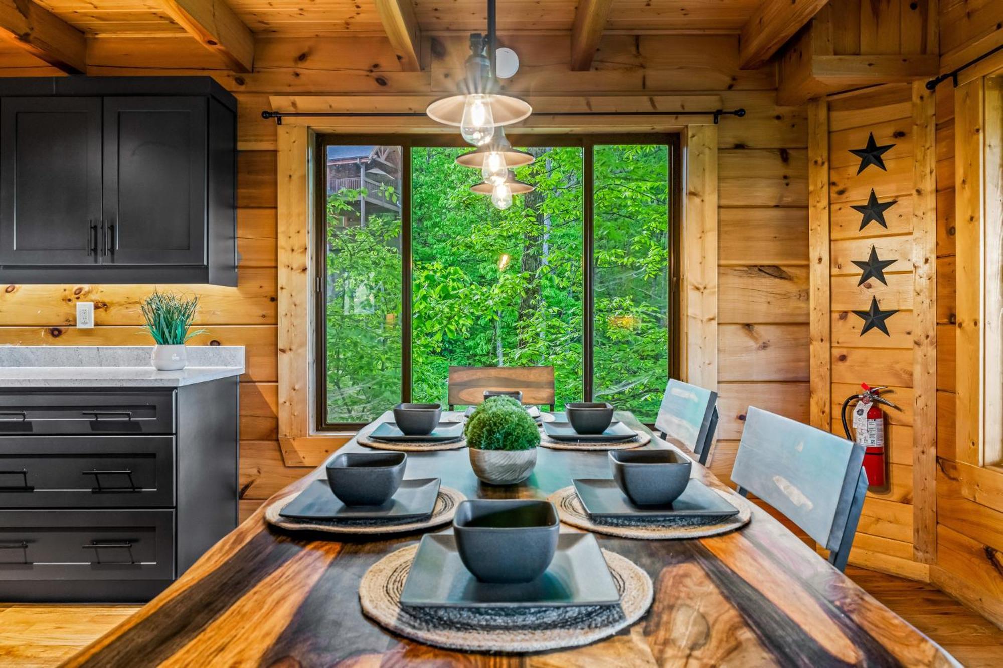 Dawns View Villa Sevierville Room photo