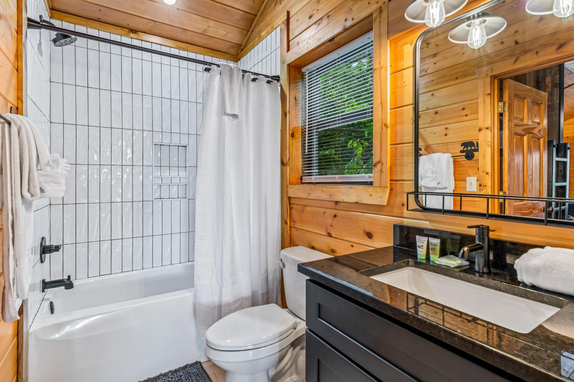 Dawns View Villa Sevierville Room photo